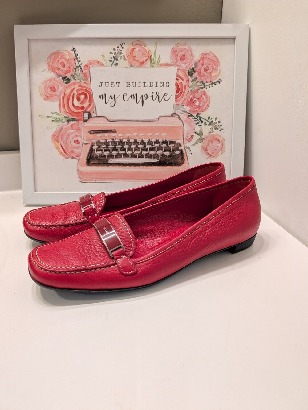 ❤️ Vintage Prada Pebble Leather Slip On Loafers with Metal Logo Bar, 🍒 Red 38.5 - Picture 14 of 16